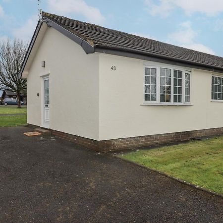 48 Gower Holiday Village Swansea Exterior photo