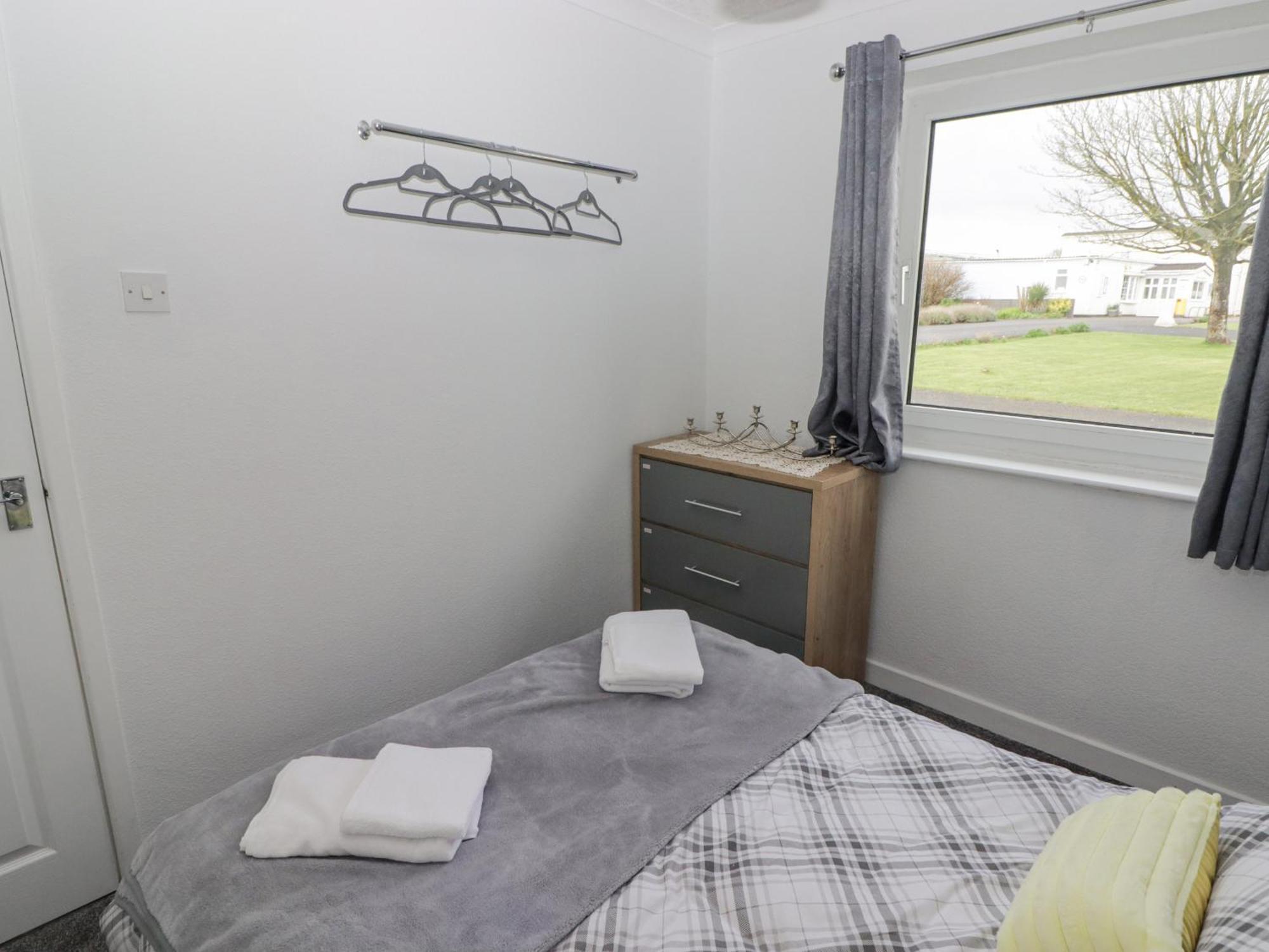 48 Gower Holiday Village Swansea Exterior photo